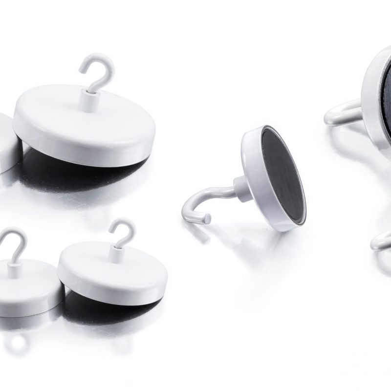 Plots Ferrite blancs cylindriques avec crochet